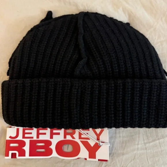 NEW NWT AUTHENTIC Charles Jeffrey LOVERBOY Chunky Ears Beanie Hat Black - Picture 3 of 8